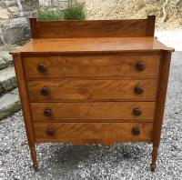 American Federal period chest of drawers c1790