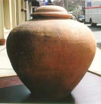 Song Dynasty Antique Chinese pottery storage jar