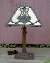 Vintage Transitional Victorian Slag Glass Lamp