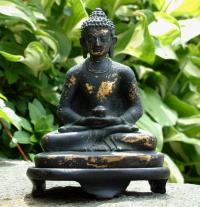Antique bronze Figure of Buddha in classic lotus position