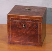 Antique dresser box. Measures 6 by 5 and one half inches