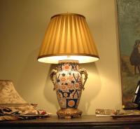 Imari porcelain lamp with brass base