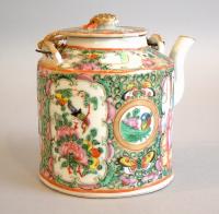 Rose Medallion picnic export porcelain teapot c1880