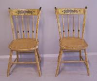 Matched pair of American country plank seat Windsor chairs c1820