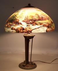 Handel lamp with reverse painted shade number 6752