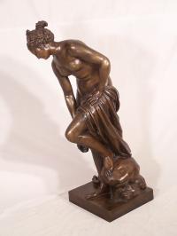 Edourad Henri Delesalle bronze sculpture  figure of a woman