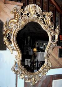 Italian 18th century carved gold leaf mirror c1800