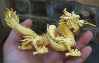 Chinese 24k solid yellow gold dragon in case