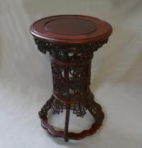 Vintage Chinese export porcelain display stand