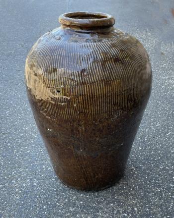 Image of Early Korean or Japanese earthenware jar