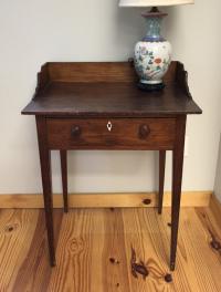 Early American pine one drawer stand c1810