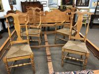 Set of 4 maple Queen Anne style chairs w rush seats c1920