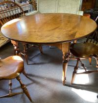 D R Dimes tiger maple round dining table
