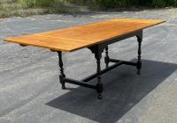 D R Dimes Salisbury table with 2 leaves