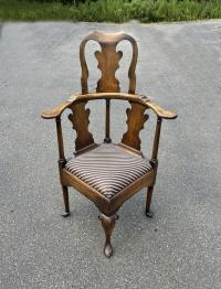 Georgian style high back corner chair