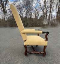 French walnut armchair circa 1700