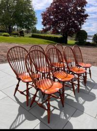 Set of 8 D R Dimes bow back Windsor side chairs