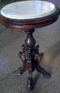 Pottier and Stymus round marble top table in walnut c1880