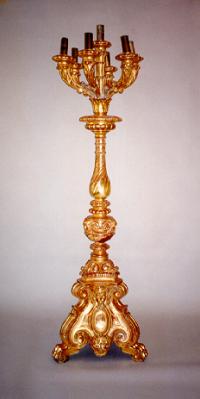 Carved giltwood torchere lighting fixture