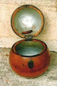 Period Antique English pear wood pear tea box