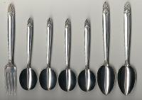 7 pieces of International sterling silver empress patern flatware