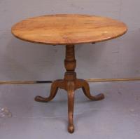 Tilt top maple tea table 18th century