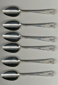 Set of six Madam Jumel Whiting sterling silver tea spoons