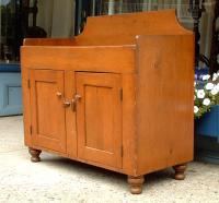 Antique American pine dry sink c1835