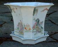 Antique Chinese porcelain Planter