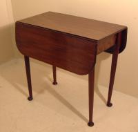 English Queen Anne Drop Leaf Table mahogany c1790