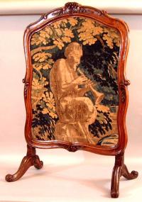 Period French Louis XV walnut fire screen c1770