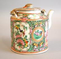 Rose Medallion picnic export porcelain teapot c1880