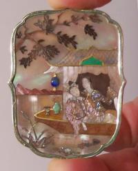 Chinese inlaid brooch set with gold and mother of pearl