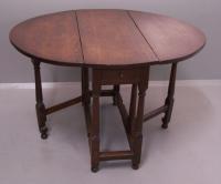 Early English gate leg oak table c1690