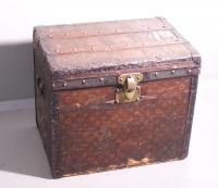 Louis Vuitton hat travel trunk 130475