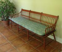 Period American country arrow back plank seat settee c1810