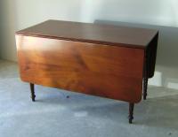 Country New England Sheraton drop leaf table c1835