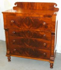 New England Late Federal cherrywood 4 drawer chest