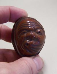 Edo Japanese root face netsuke Ussobuke Noh theatre