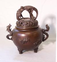 Japanese bronze incense burner with dragon and shishi c1900