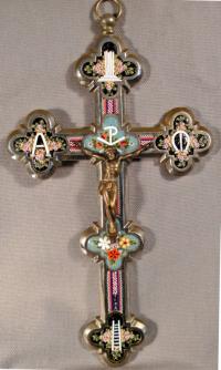 Grand Tour micro mosaic silver plated nickel crucifix