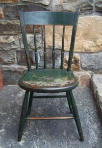 Early American Windsor thumb back side chair c1820