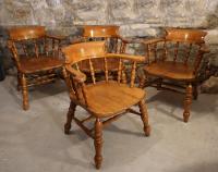 Set of 4 Leopold Stickley cherry fire house chairs c1960