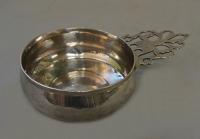 Early American Samuel Vernon silver porringer c1700