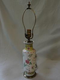 Chinese Famille Rose porcelain lamp
