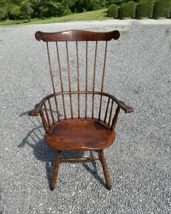 Image of Philadelphia comb-back Windsor armchair c1780